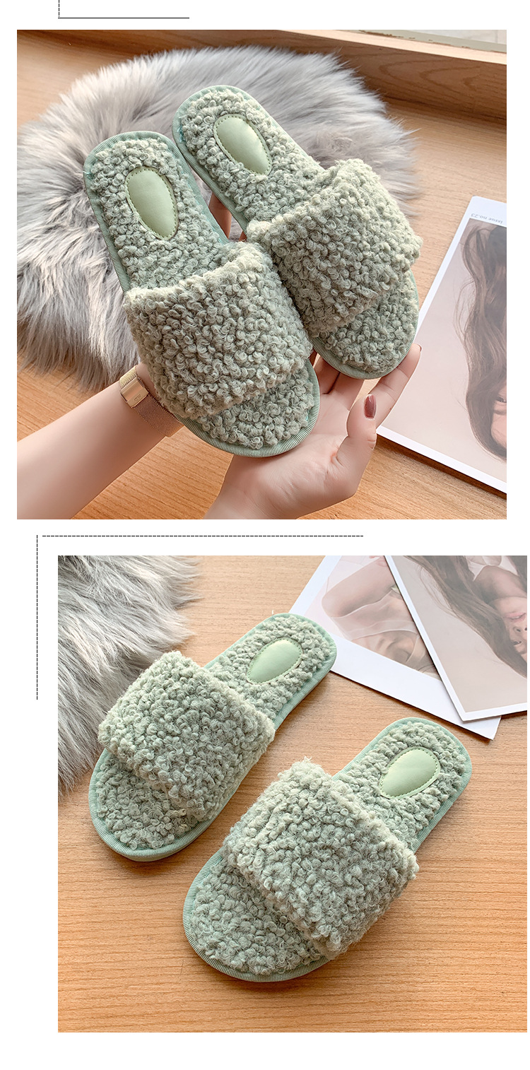 Dames slippers van pluizig teddyfleece