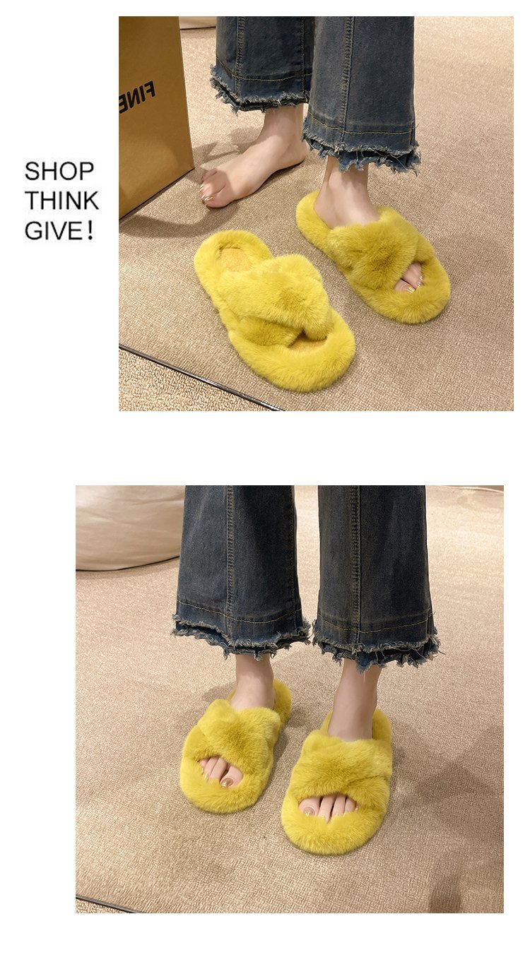 Pantuflas de mujer con tiras cruzadas y suave piel sintética.