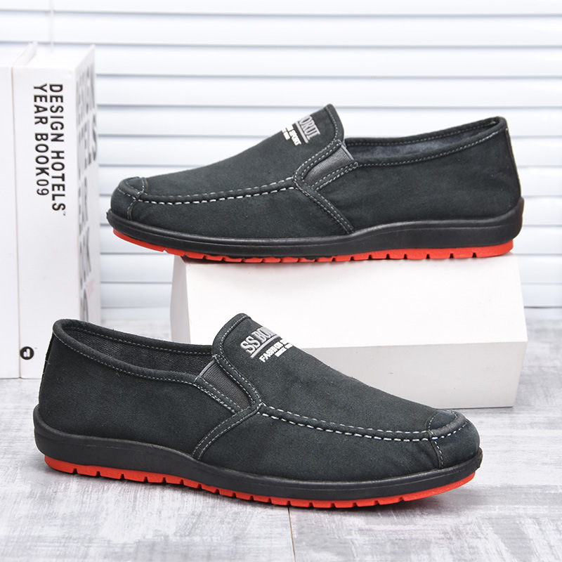 Lässige Herren-Slipper aus Canvas mit kontrastierender Sohle 5