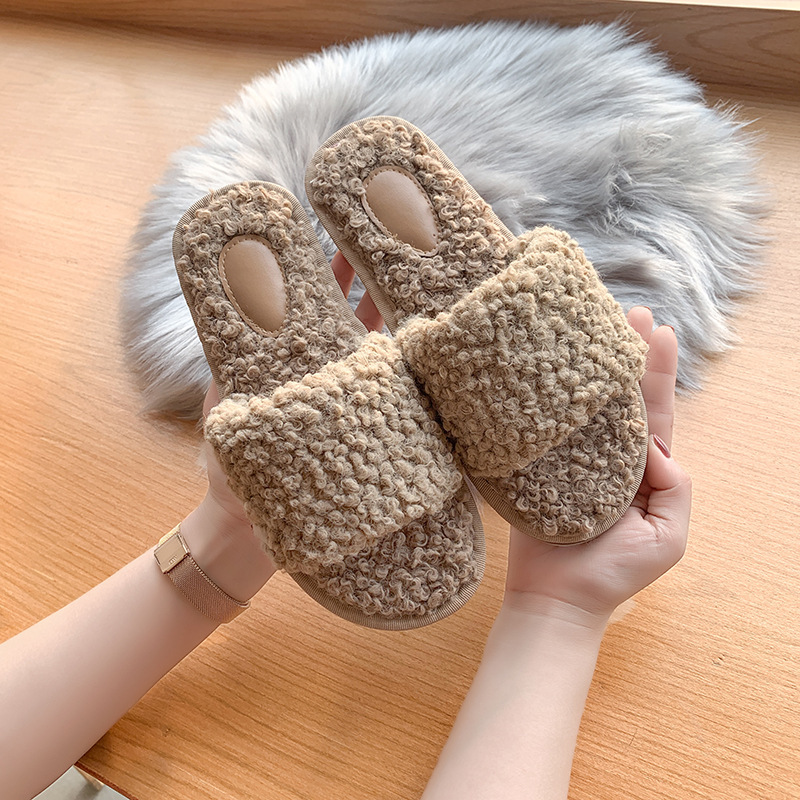 Dames slippers van pluizig teddyfleece 2