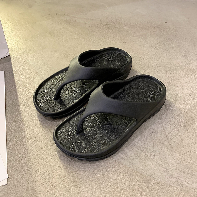 Dames teenslippers met platformzool en gestructureerd voetbed. 6