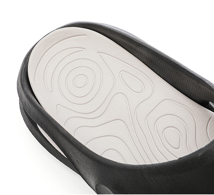 Men's Sporty Foam Slide Slippers with Contrast Sole