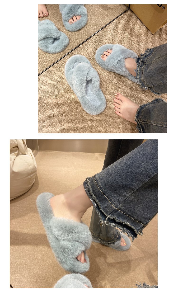 Pantuflas de mujer con tiras cruzadas y suave piel sintética.