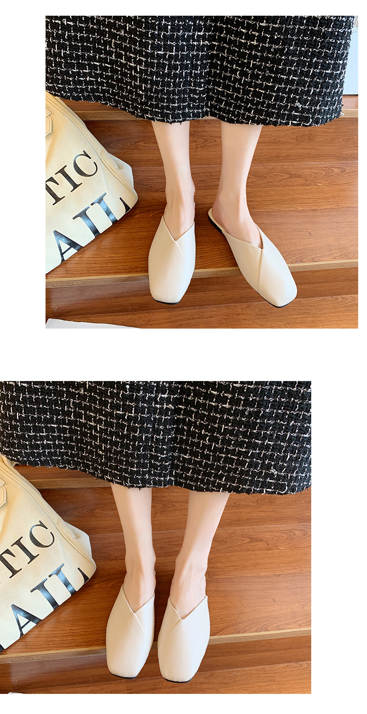 Ciabatte basse minimaliste da donna con punta quadrata