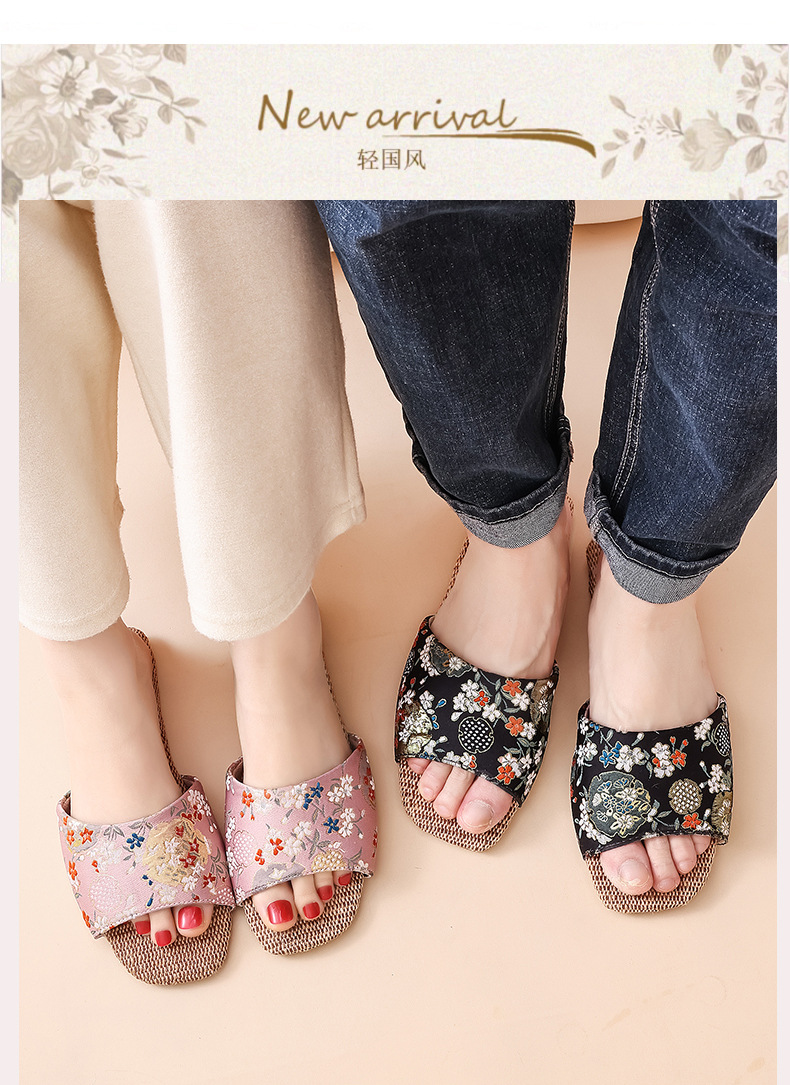 Ciabatte da donna vintage con ricami floreali