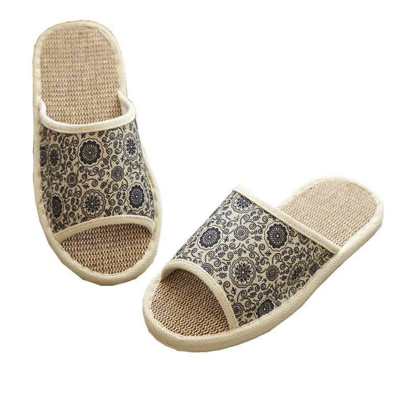 Pantuflas de lino transpirables con puntera abierta y estampado floral. 6