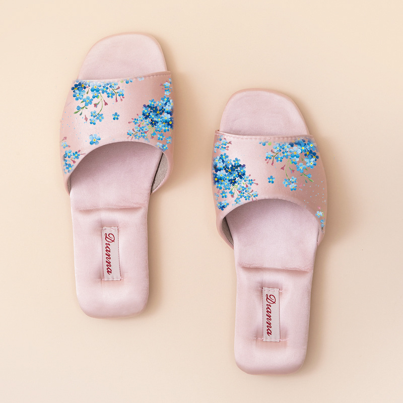 Elegante flache Damenpantoffeln mit Blumenmuster 5