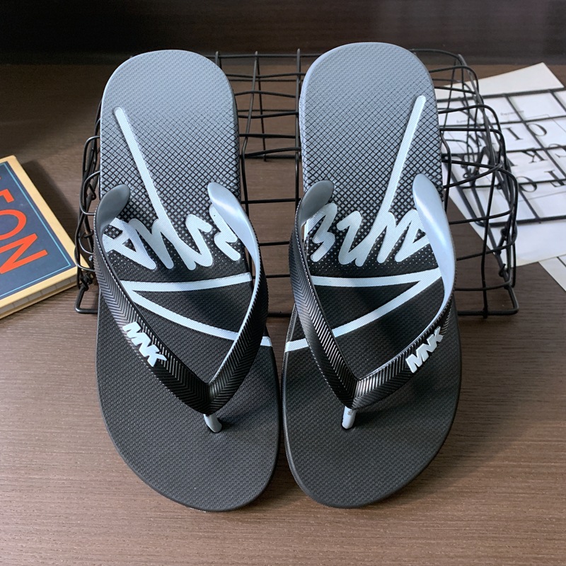 Men's Sporty Gradient Beach Flip Flops 2