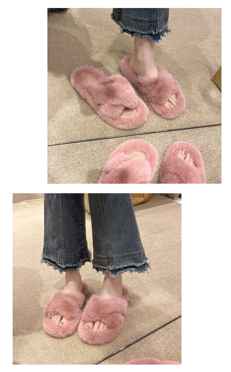 Pantuflas de mujer con tiras cruzadas y suave piel sintética.