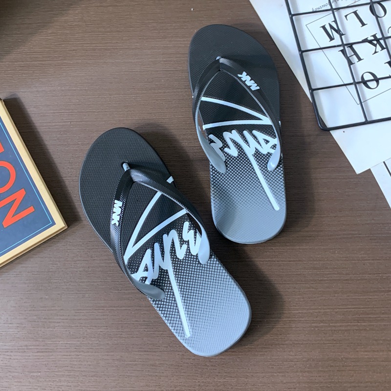 Men's Sporty Gradient Beach Flip Flops 8