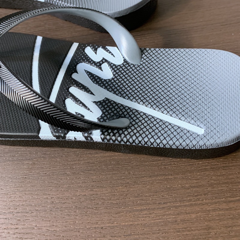 Men's Sporty Gradient Beach Flip Flops