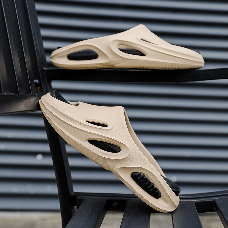 Men's Sporty Foam Slide Slippers with Contrast Sole 4