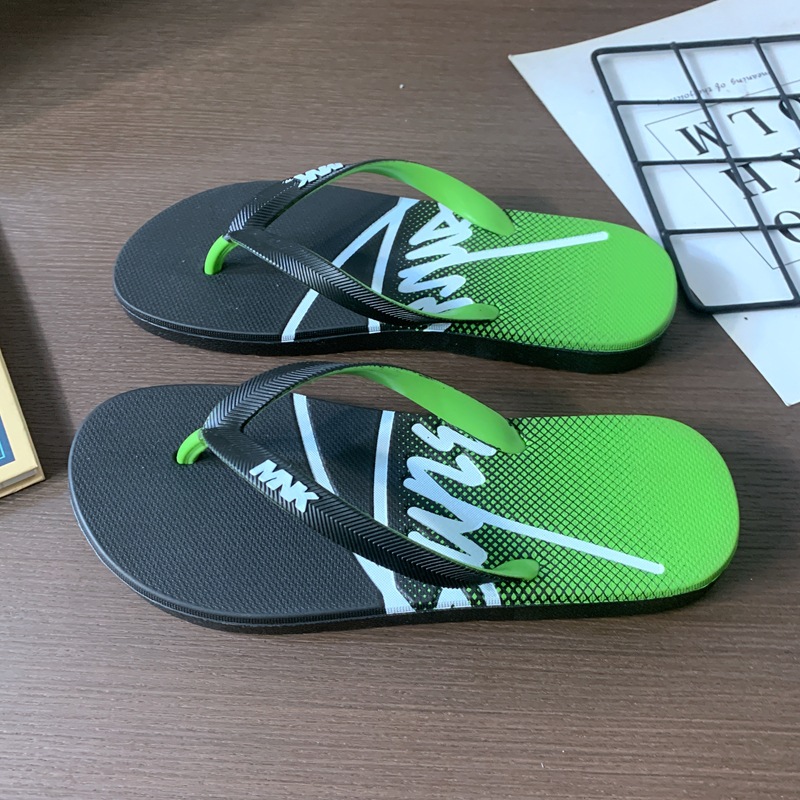 Men's Sporty Gradient Beach Flip Flops